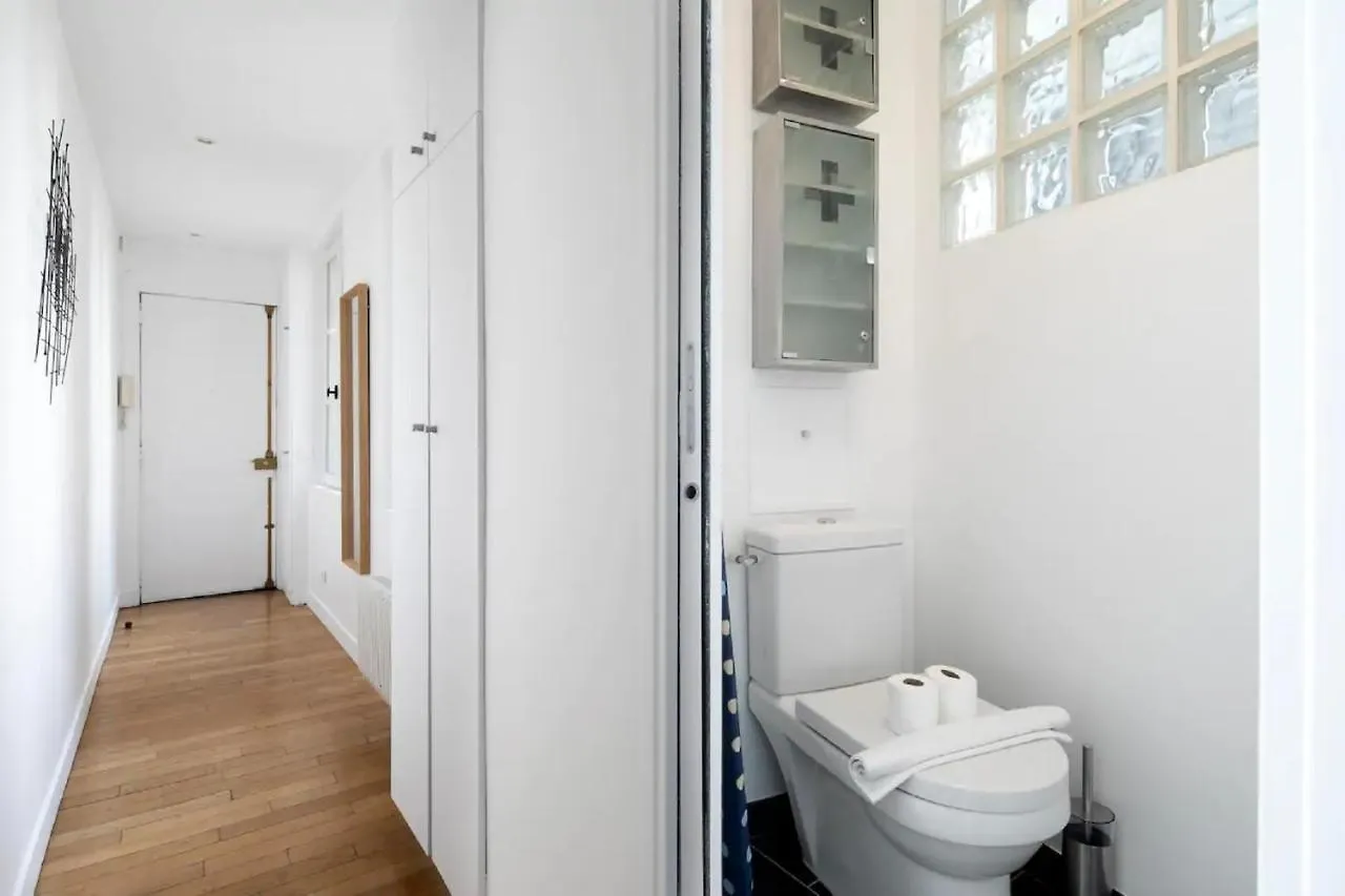 Edgar Suites Marais - Temple Paris Aparthotel
